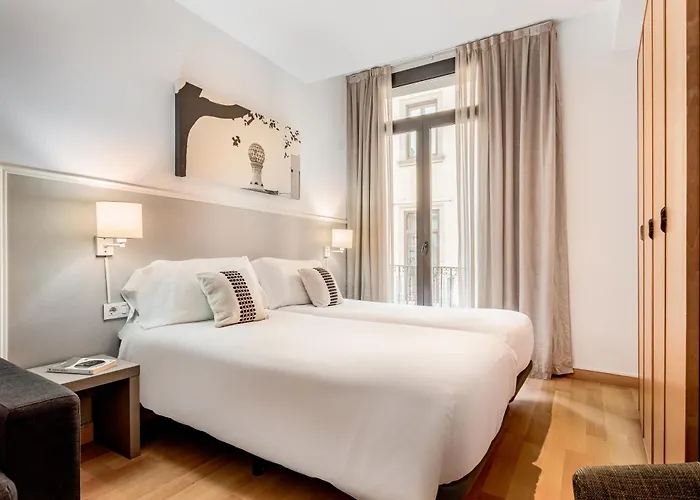 Aspasios Plaza Real Apartments