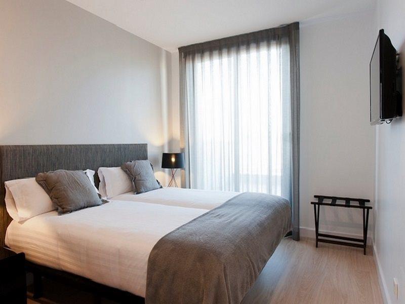 Apartment Aspasios Plaza Real Barcelona